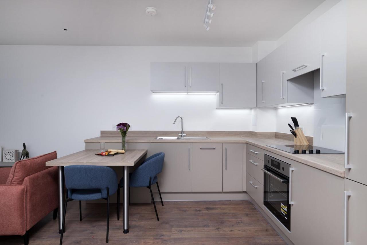 Modern Studios And Apartments At Barking Wharf In Λονδίνο Εξωτερικό φωτογραφία